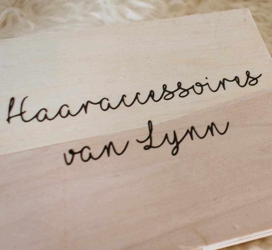 Naamsticker Lettertype Naomi